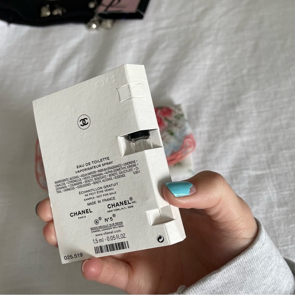 Chanel and gold bundle - Picture 2 of 6